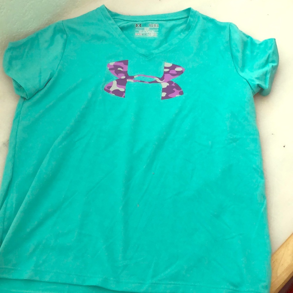 Blue under armour shirt